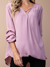 Load image into Gallery viewer, Lilac Tucked Balloon Sleeve Soft Drape Top
