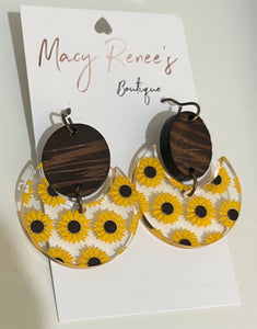 Acrylic Round Sunflower Dangle